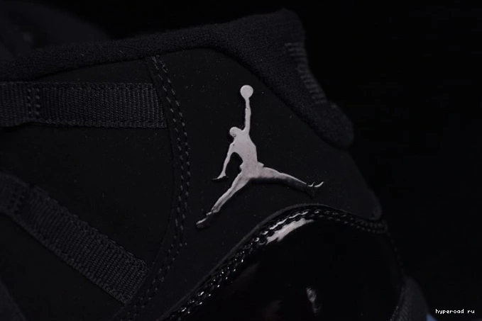11 378037-005 black Cap and Jordan Gown Air 0723